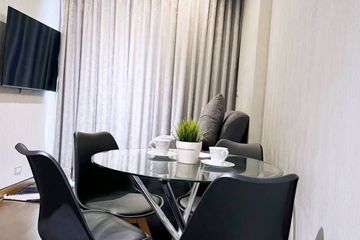 1 Bedroom Condo for rent in The Lumpini 24, Khlong Tan, Bangkok near BTS Phrom Phong