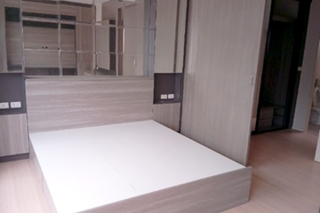 3 Bedroom Townhouse for sale in Bang Mot, Bangkok