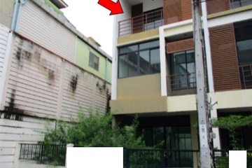 3 Bedroom Townhouse for sale in Nong Khang Phlu, Bangkok near MRT Thawi Watthana