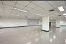 1 Bedroom Commercial for sale in Sorachai Building Sukhumvit, Khlong Tan Nuea, Bangkok near BTS Ekkamai