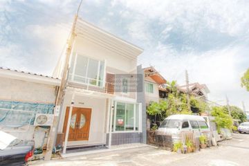 3 Bedroom Townhouse for sale in Friendship Village, Lat Phrao, Bangkok