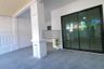3 Bedroom Townhouse for sale in Khlong Song, Pathum Thani