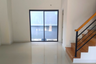 1 Bedroom Townhouse for sale in Bang Kadi, Pathum Thani