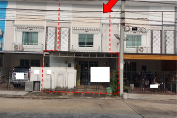 4 Bedroom Townhouse for sale in Bang Chan, Bangkok