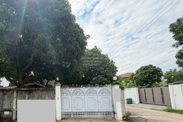 4 Bedroom House for sale in Samae Dam, Bangkok