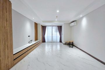 2 Bedroom Condo for rent in Khlong Toei Nuea, Bangkok near Airport Rail Link Makkasan