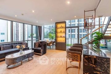 2 Bedroom Condo for rent in The Room Sukhumvit 21, Khlong Toei Nuea, Bangkok near MRT Sukhumvit