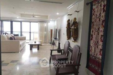 1 Bedroom Condo for rent in Kiarti Thanee City Mansion, Khlong Toei Nuea, Bangkok near BTS Asoke