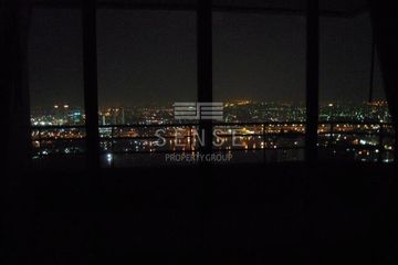 3 Bedroom Condo for sale in Bang Lamphu Lang, Bangkok near BTS Saphan Taksin