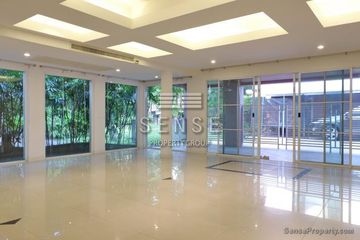 4 Bedroom House for rent in Phra Khanong Nuea, Bangkok