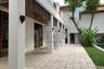 5 Bedroom House for rent in Khlong Toei Nuea, Bangkok near MRT Sukhumvit