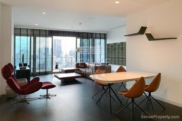 2 Bedroom Condo for rent in 185 Rajadamri, Lumpini, Bangkok near BTS Ratchadamri