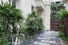 5 Bedroom House for rent in Phra Khanong, Bangkok near BTS Thong Lo