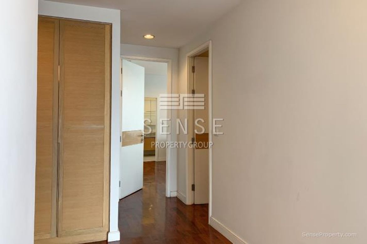 Exclusive 2 plus 1 Bed for Rent at Baan Jamjuree