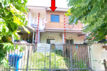 2 Bedroom Townhouse for sale in Khlong Luang Phaeng, Chachoengsao