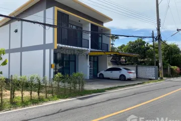 2 Bedroom Commercial for rent in Don Kaeo, Chiang Mai