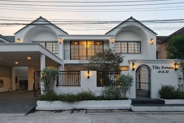5 Bedroom House for sale in Lat Phrao, Bangkok