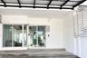 3 Bedroom Townhouse for sale in VISTA One 8ight o Townhome, Thepharak, Samut Prakan