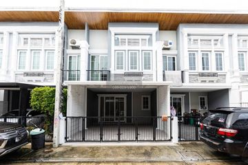 3 Bedroom Townhouse for sale in Golden Town 3 Bangna-Suanluang, Dokmai, Bangkok