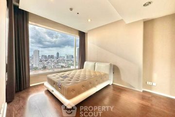 1 Bedroom Condo for sale in Wat Phraya Krai, Bangkok