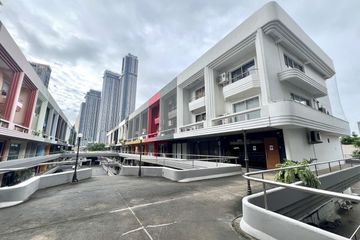 Commercial for sale in Khlong Tan Nuea, Bangkok