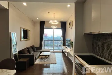 2 Bedroom Condo for sale in Chom Phon, Bangkok near MRT Phahon Yothin