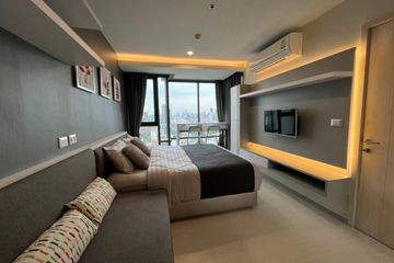 1 Bedroom Condo for rent in Rhythm Sukhumvit 42, Phra Khanong, Bangkok near BTS Ekkamai