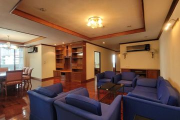 3 Bedroom Condo for rent in Khlong Toei Nuea, Bangkok near MRT Sukhumvit