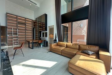 3 Bedroom Condo for rent in The Lofts Silom, Silom, Bangkok near BTS Surasak