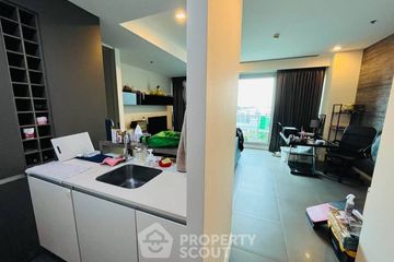1 Bedroom Condo for sale in Khlong Ton Sai, Bangkok near BTS Saphan Taksin