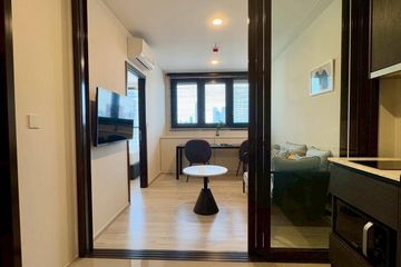 1 Bedroom Condo for rent in XT Huaikhwang, Din Daeng, Bangkok near MRT Huai Khwang