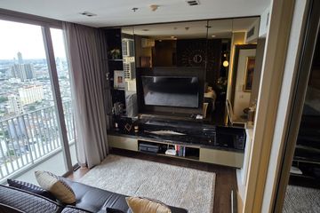 1 Bedroom Condo for sale in Sathon, Bangkok near BTS Sueksa Witthaya