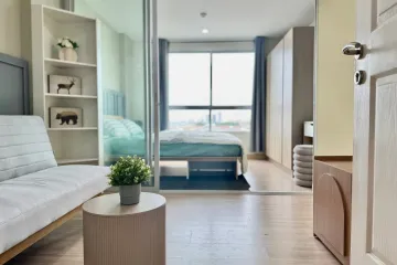1 Bedroom Condo for sale in Khan Na Yao, Bangkok near MRT Rat Phatthana