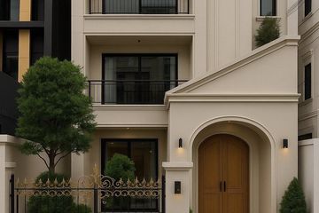 4 Bedroom Townhouse for sale in Bang Chak, Bangkok near BTS Punnawithi