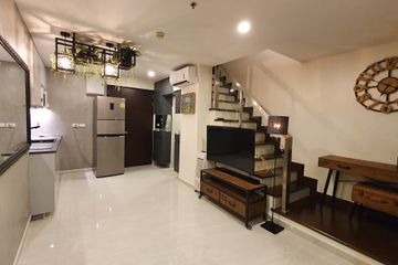 1 Bedroom Condo for sale in Yan Nawa, Bangkok near BTS Sueksa Witthaya