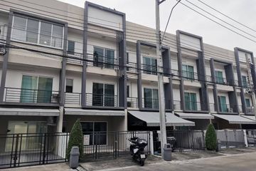 3 Bedroom Townhouse for sale in Suan Luang, Bangkok