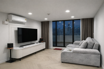 3 Bedroom Condo for sale in Khlong Tan Nuea, Bangkok