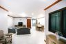 2 Bedroom Condo for sale in Crystal Garden, Khlong Toei, Bangkok near BTS Nana