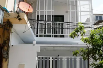 2 Bedroom Townhouse for sale in Bang Na, Bangkok