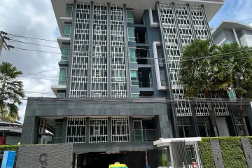 1 Bedroom Condo for sale in Bang Chak, Bangkok near BTS Punnawithi