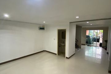 4 Bedroom Townhouse for sale in Talat Bang Khen, Bangkok