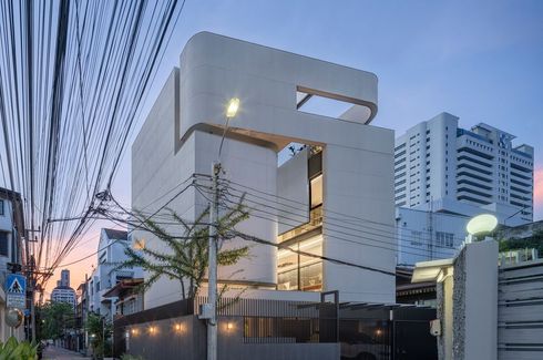 3 Bedroom House for sale in Thung Wat Don, Bangkok