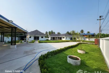 2 Bedroom House for rent in Pran Buri, Prachuap Khiri Khan