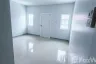 3 Bedroom Townhouse for sale in Natthakan 3,5, Khlong Thanon, Bangkok