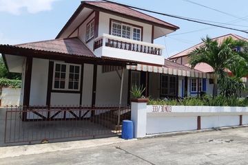 3 Bedroom House for rent in Na Kluea, Chonburi