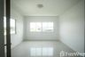 3 Bedroom Commercial for rent in Tha Wang Tan, Chiang Mai
