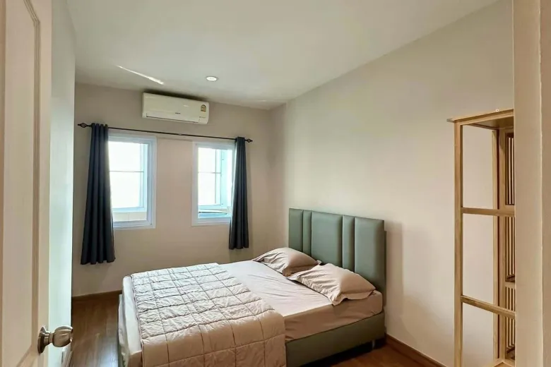 2 Bedroom Condo For Rent