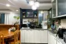 5 Bedroom Townhouse for Sale or Rent in Din Daeng, Bangkok near MRT Phra Ram 9