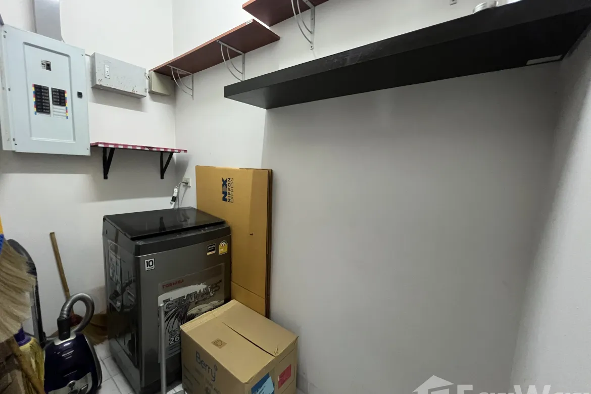 Watthana, Bangkok - Photo 3