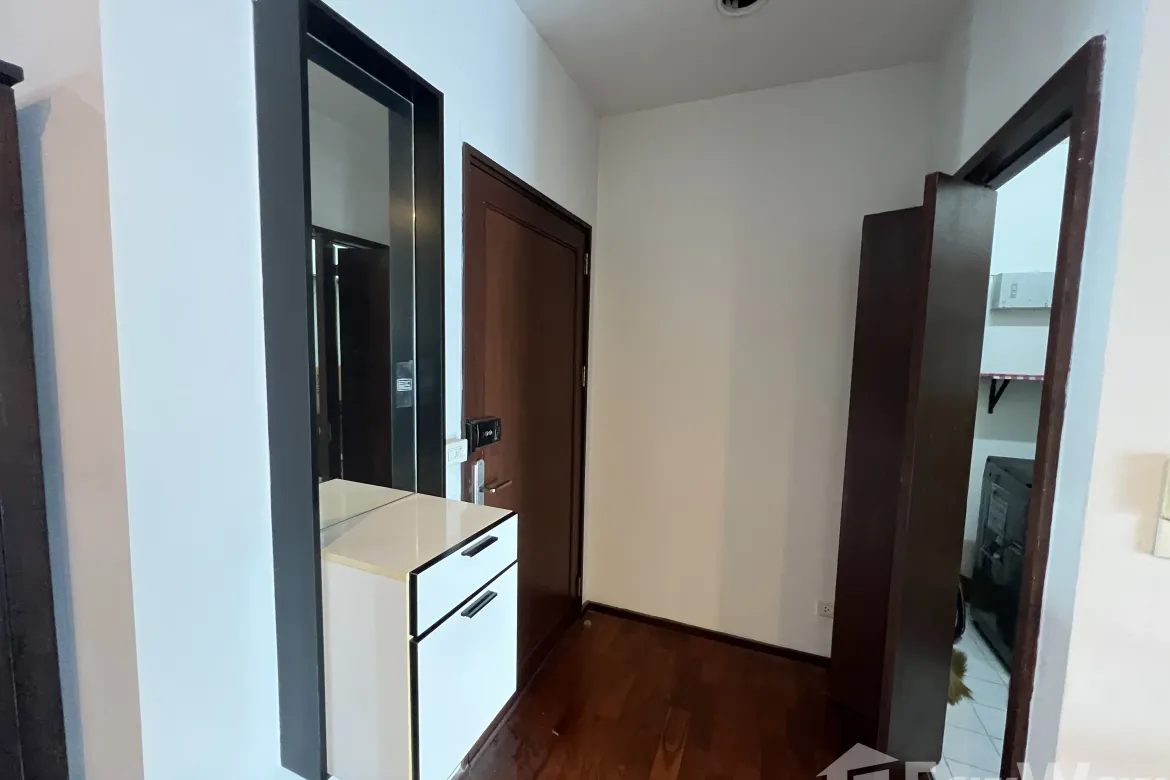 Watthana, Bangkok - Photo 2